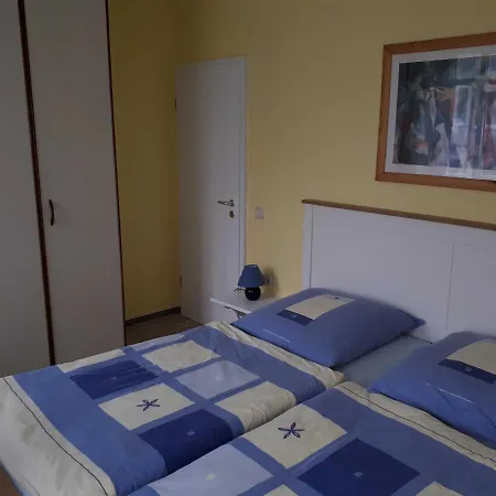 Strandmuschel Sabrina Goehren (Ruegen)